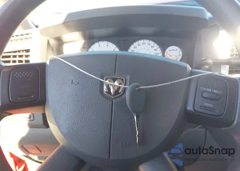 2007 Dodge Ram 1500 Slt/Sport from USA, damaged, VIN 1D7HA16P17J548433